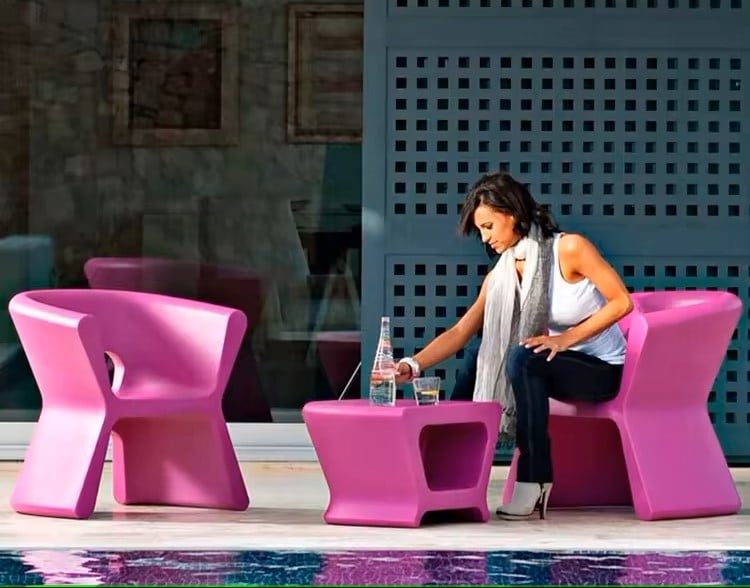 Angular Chairs/Table DKY160